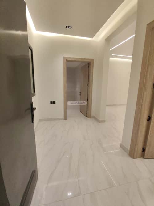 4 bedroom floor in Al Khaleej 4