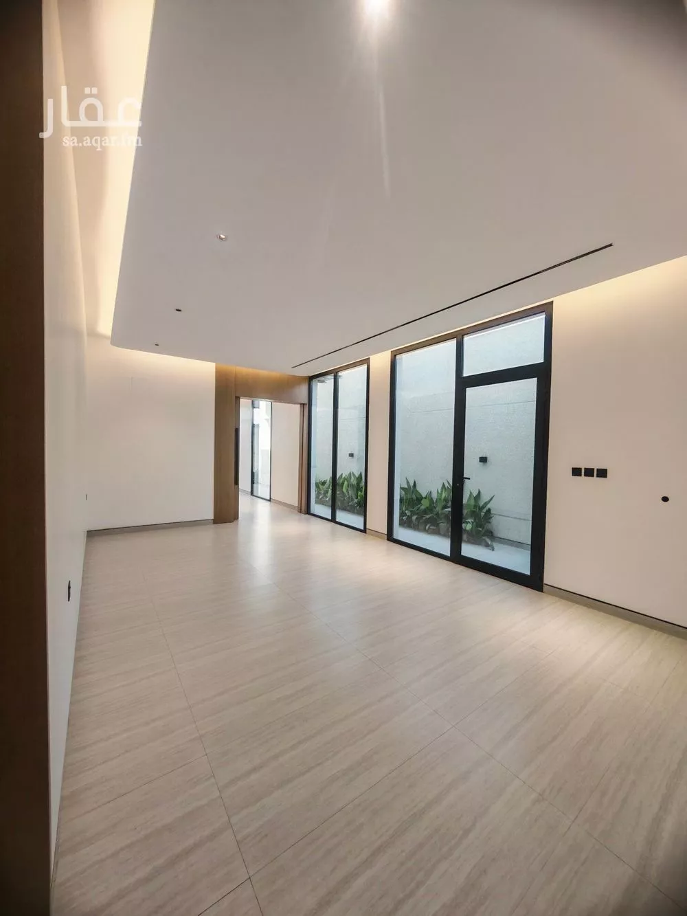 دور 4 غرف في العارض 11