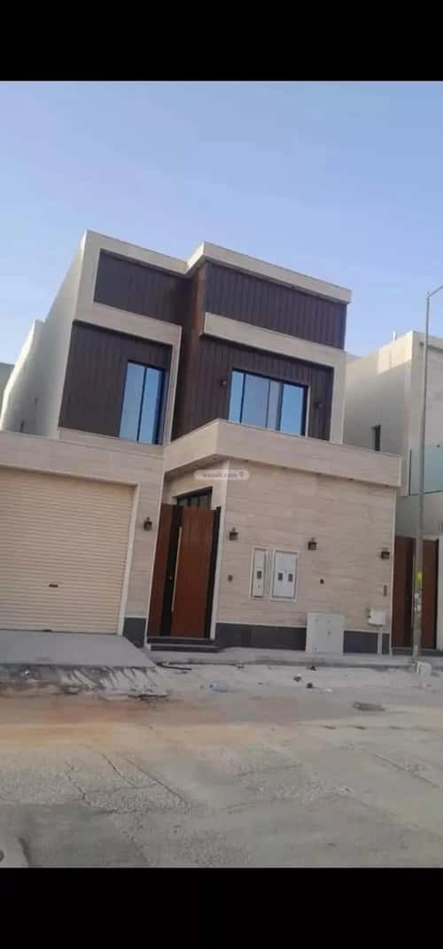 9 bedroom villa in Al Khaleej 1