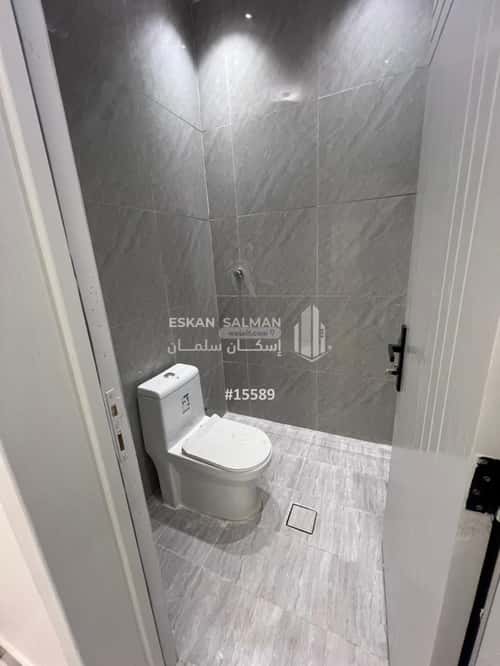 4 bedroom floor in Badr 2