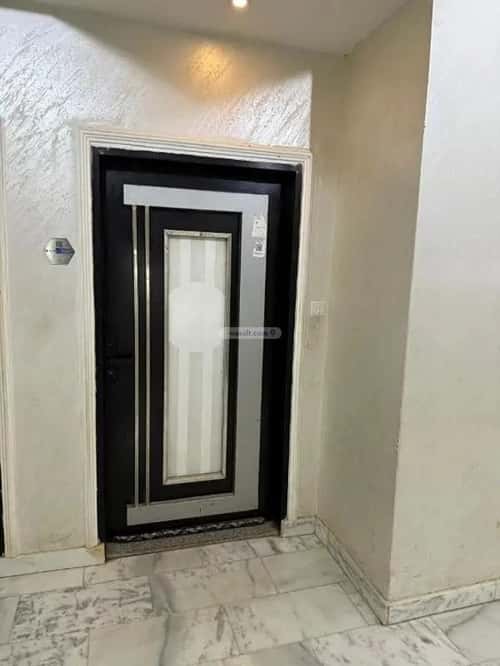 4 bedroom apartment in Dhahrat Laban 1