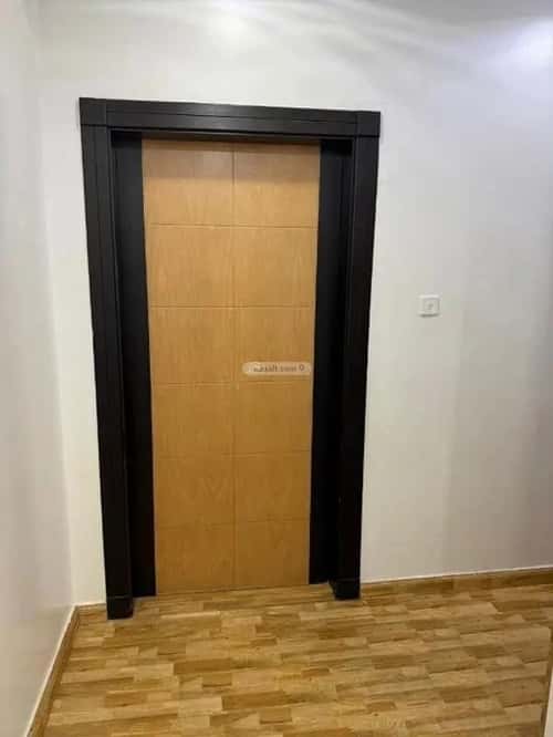 4 bedroom apartment in Dhahrat Laban 4