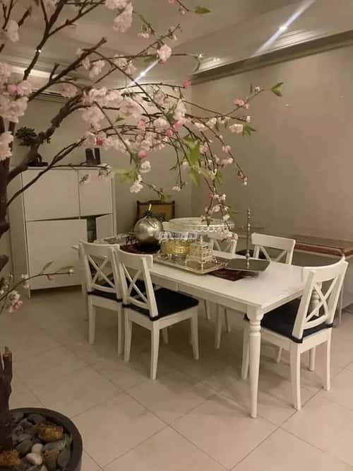 5 bedroom villa in Al Falah 4