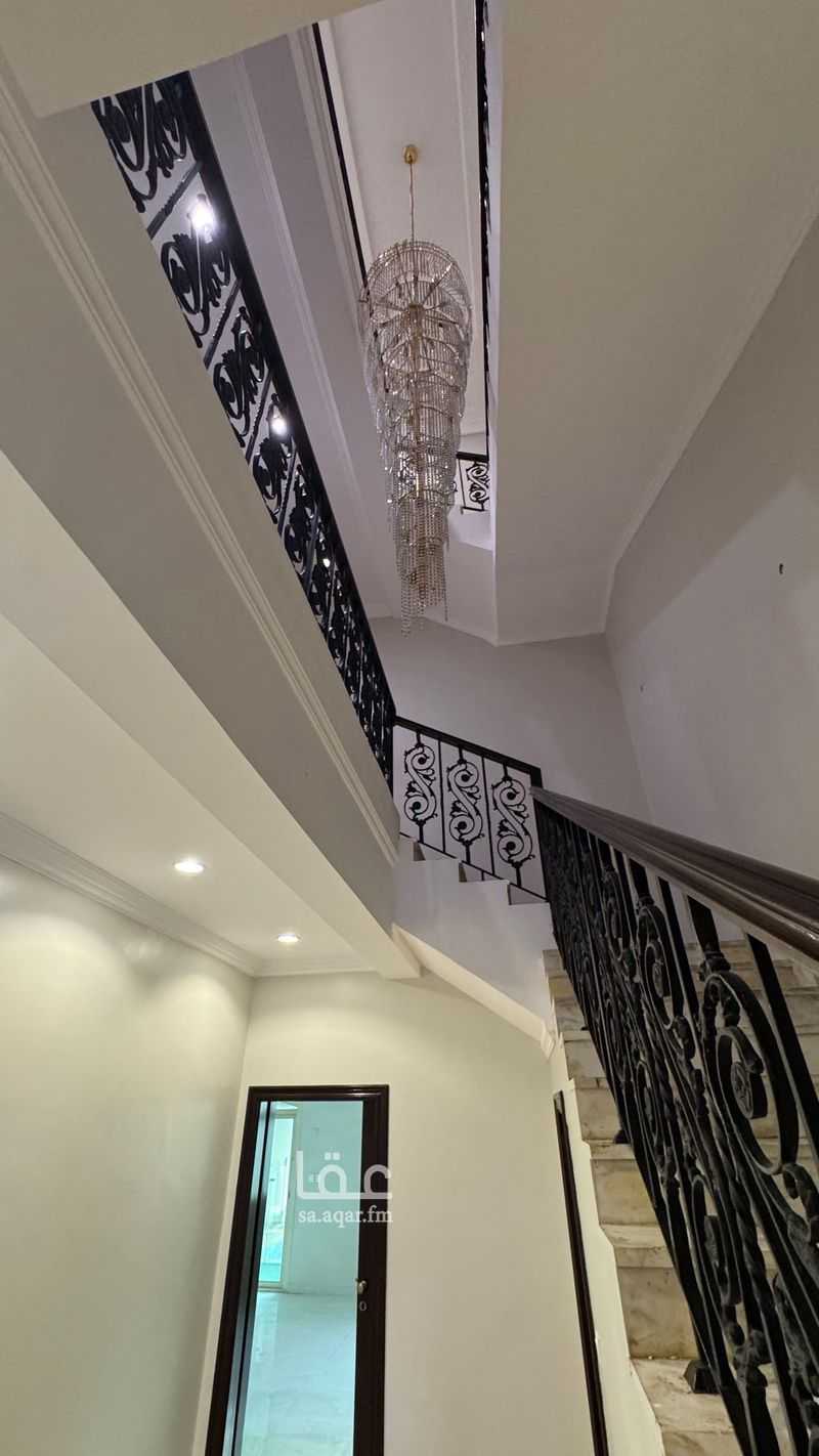 4 bedroom villa in Abhur North, Jeddah 6