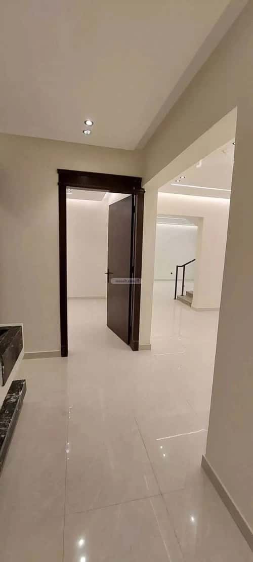 5 bedroom villa in Badr 4