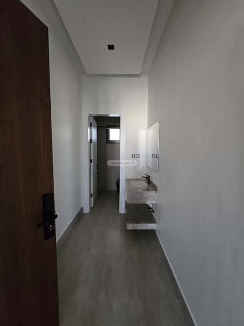 3 bedroom apartment in Al Yarmouk 3