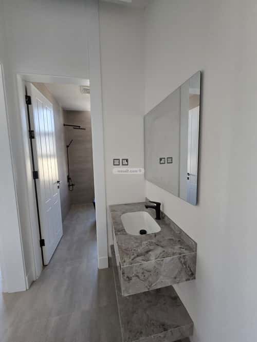 3 bedroom apartment in Al Yarmouk 10