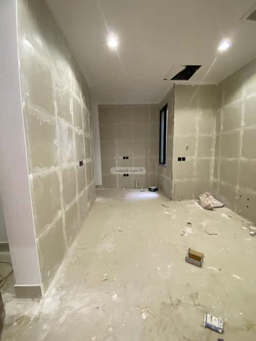 5 bedroom floor in Al Maizilah 5