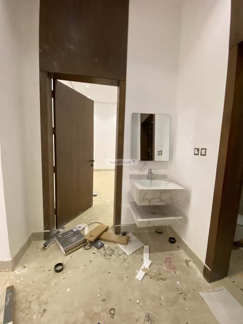 5 bedroom floor in Al Maizilah 9