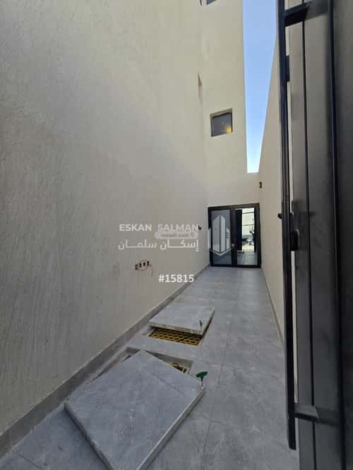 6 bedroom floor in Al Janadriyah 2