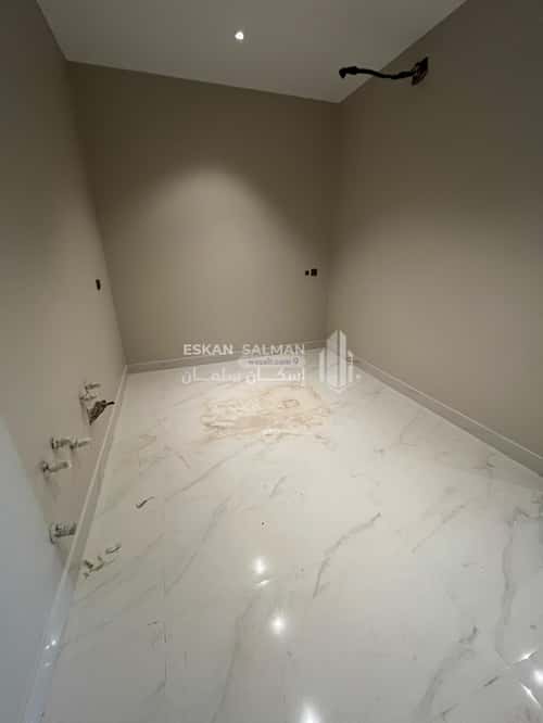 6 bedroom villa in Al Qadisiyah 2