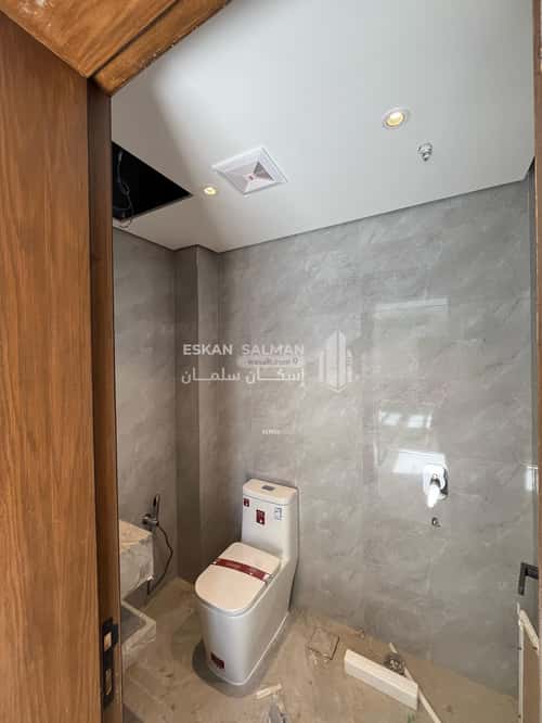 6 bedroom villa in Al Qadisiyah 5