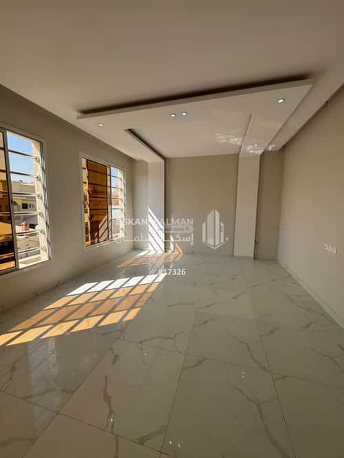 8 bedroom villa in Al Khaleej 4
