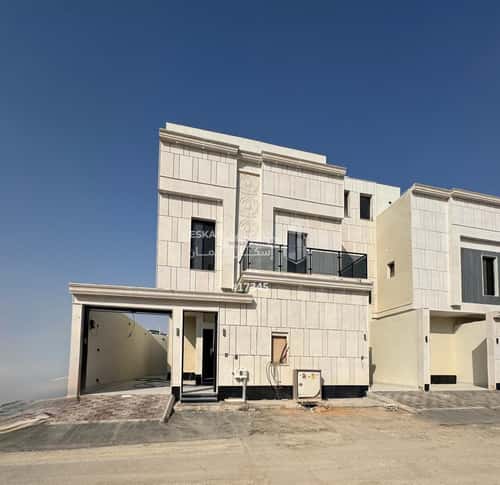 10 bedroom villa in Al Janadriyah 1