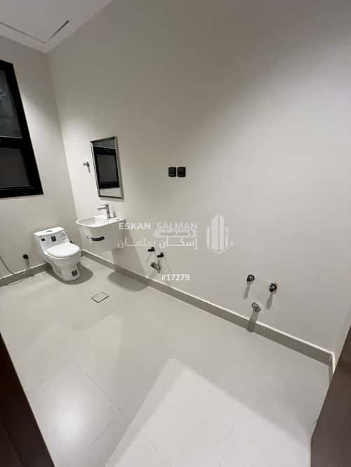 5 bedroom floor in Al Khaleej 5