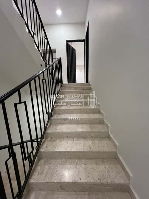 5 bedroom floor in Al Khaleej 7