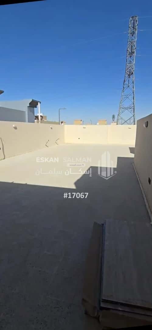 3 bedroom apartment in Al Maizilah 4
