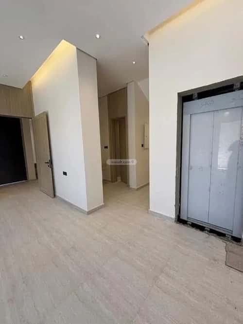 4 bedroom villa in Al Rabwa, Riyadh 8