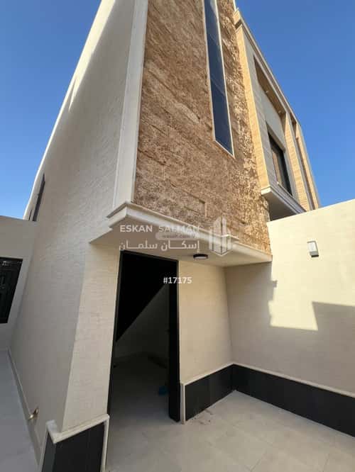 شقة 4 غرف في الرمال 3