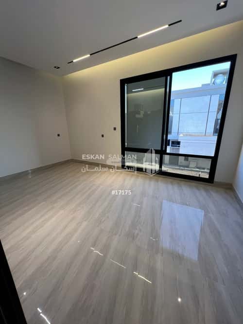 4 bedroom apartment in Al Rimal 8