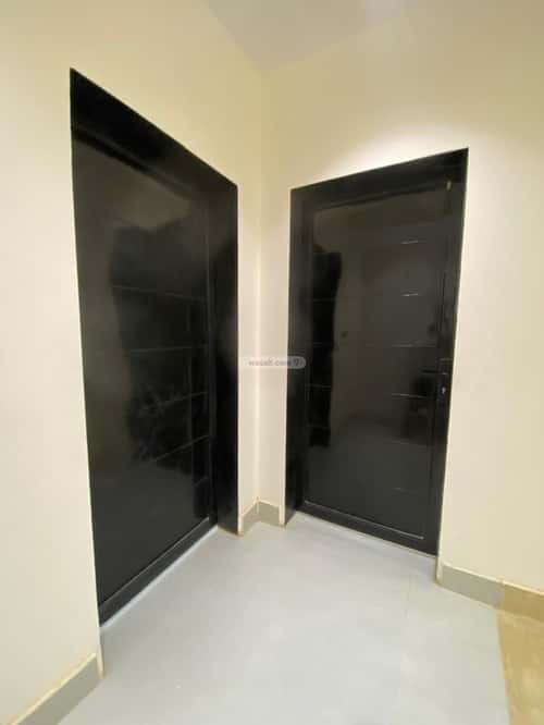 5 bedroom floor in Al Maizilah 1