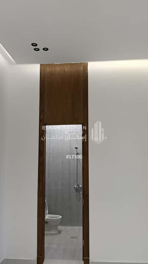 7 bedroom villa in Al Janadriyah 4