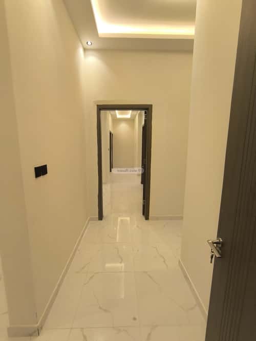 4 bedroom apartment in Al Hazm 5
