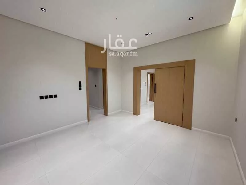 شقة 4 غرف في الريان 13