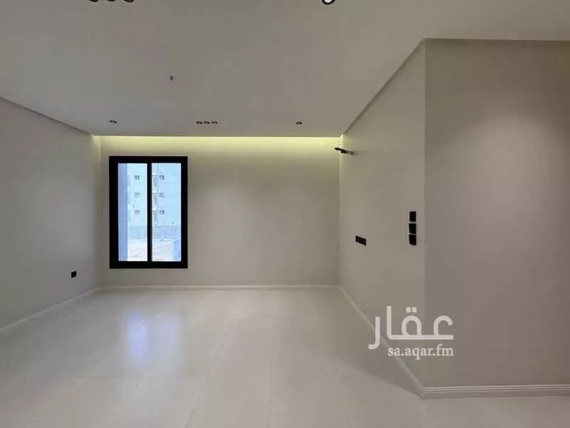 شقة 4 غرف في الريان 24