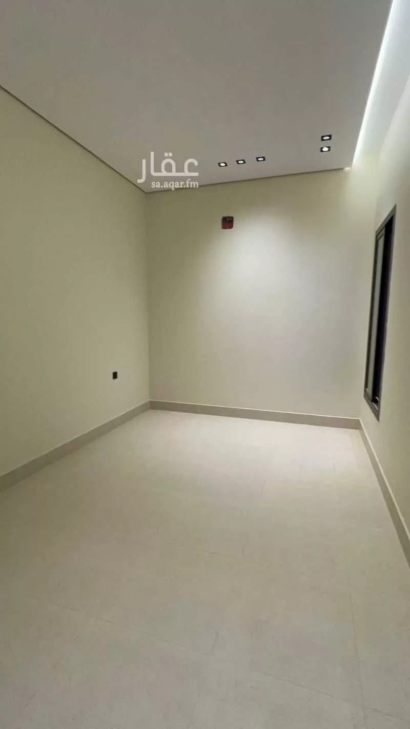 5 bedroom floor in Al Janadriyah 12