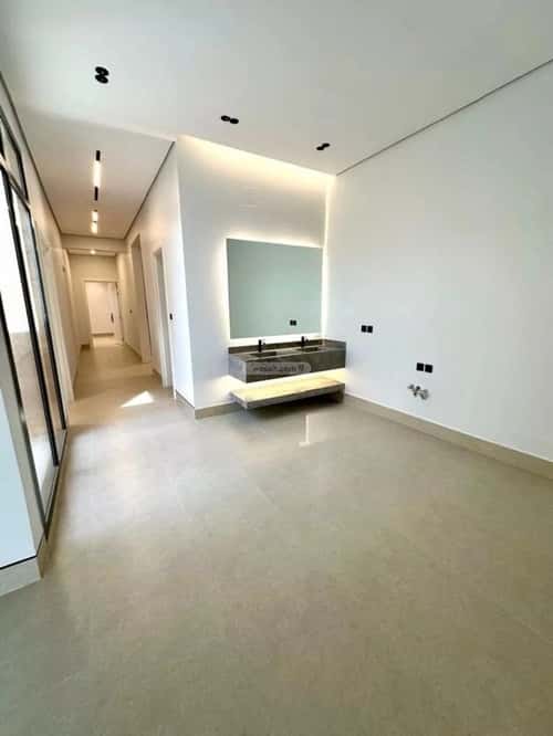 3 bedroom floor in Al Aridh 2