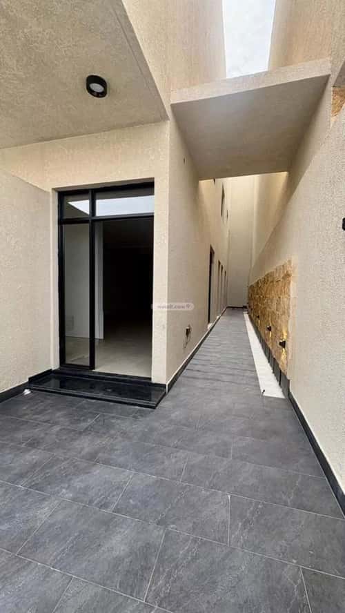 3 bedroom floor in Al Aridh 4