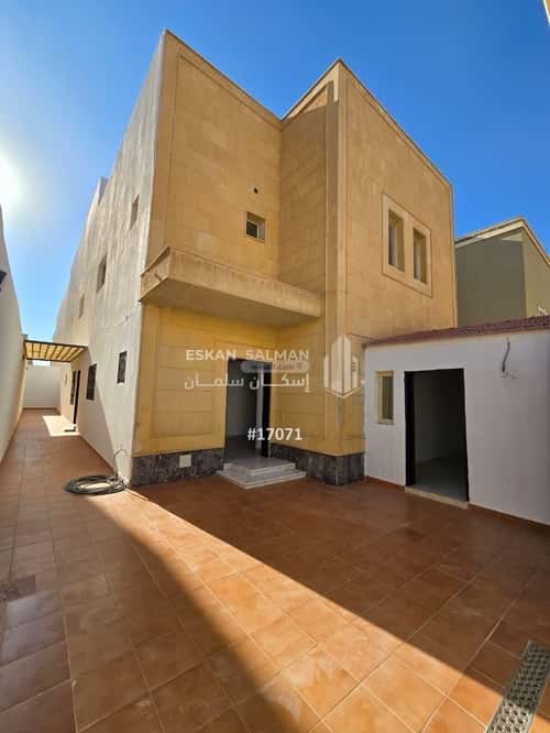 14 bedroom villa in Al Yasmin 11