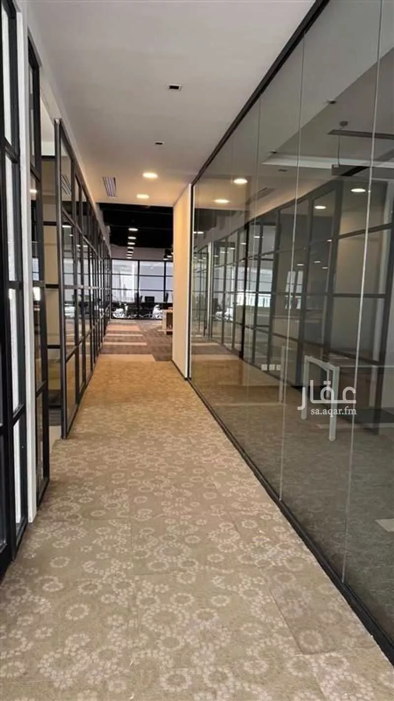 502 sqm office in Al Olaya 9