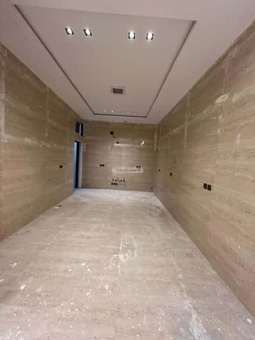 8 bedroom villa in Al Rimal 1