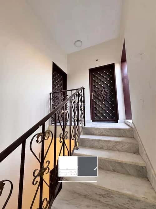 5 bedroom villa in Al Yasmin 3