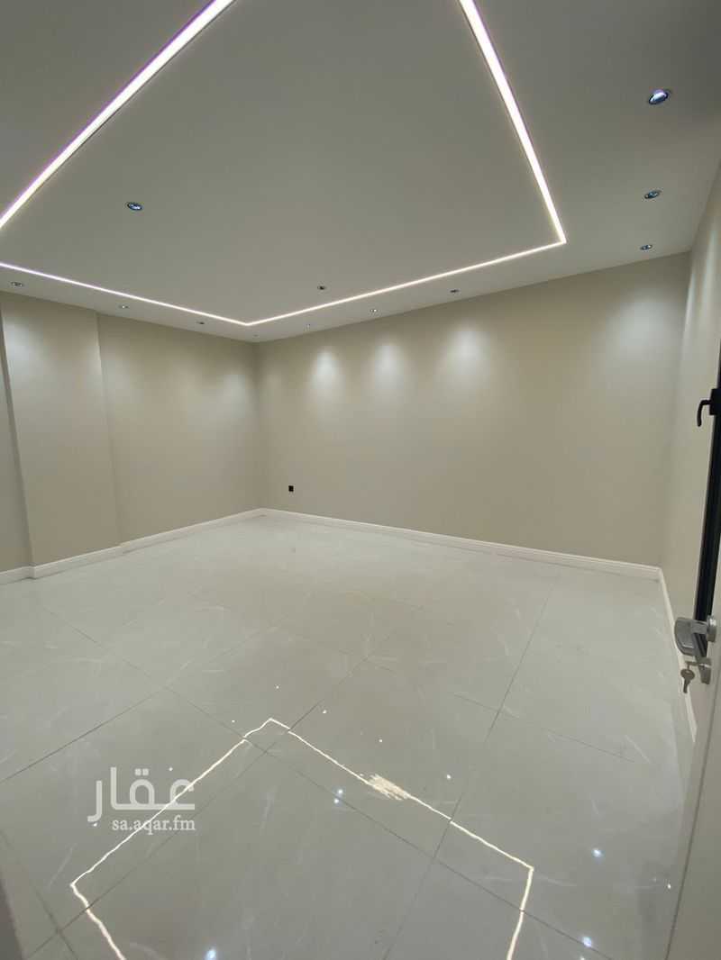 4 bedroom apartment in Shawran, Madinah 6