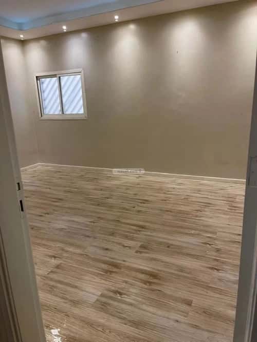 4 bedroom apartment in Granada 6