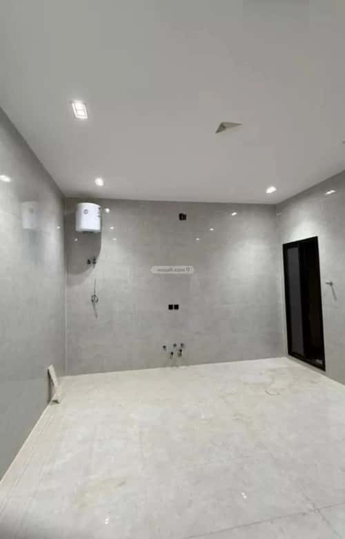 4 bedroom apartment in Al Janadriyah 6