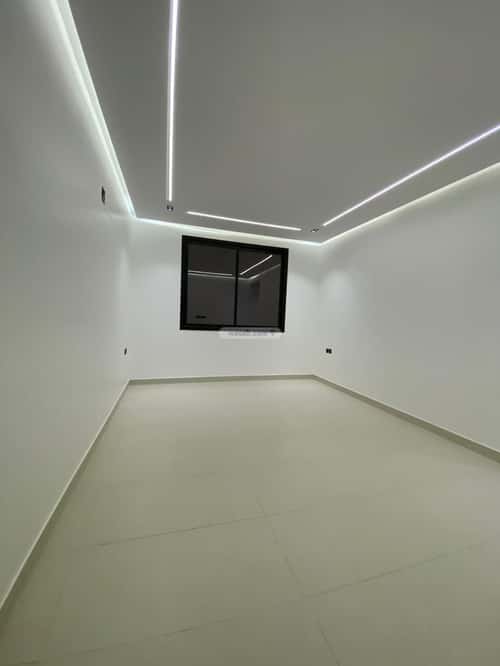 4 bedroom floor in Al Khaleej 8