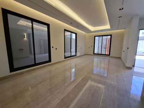 5 bedroom villa in Al Aridh 19
