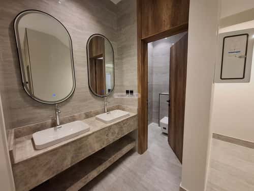 5 bedroom villa in Al Aridh 9