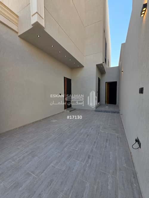 4 bedroom floor in Al Rimal 8