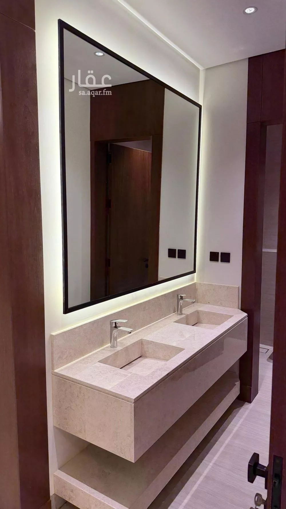 6 bedroom villa in Al Mahdiyyah 11