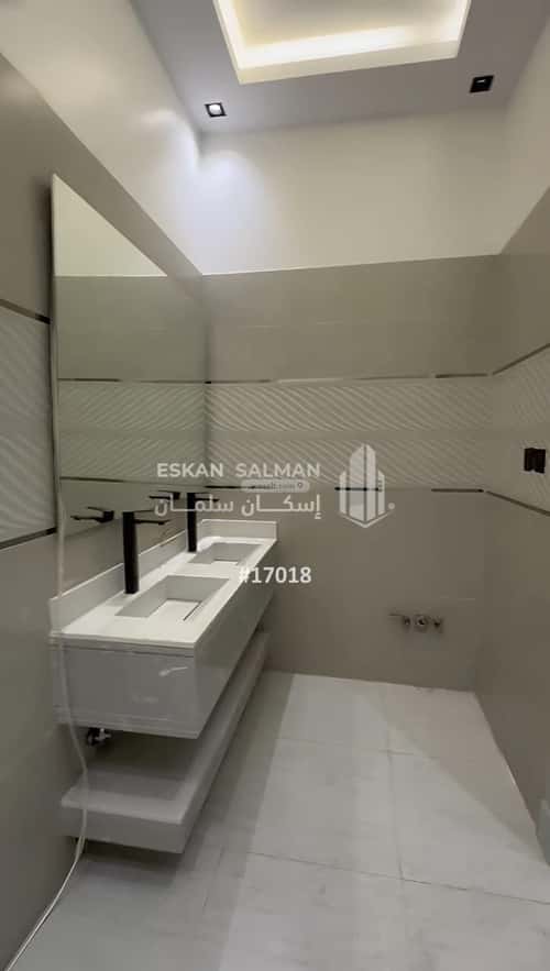 8 bedroom villa in Al Aziziyah 8