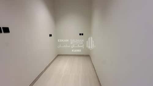 6 bedroom villa in Al Malaz 10