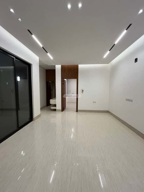 6 bedroom villa in Al Mahdiyyah 4