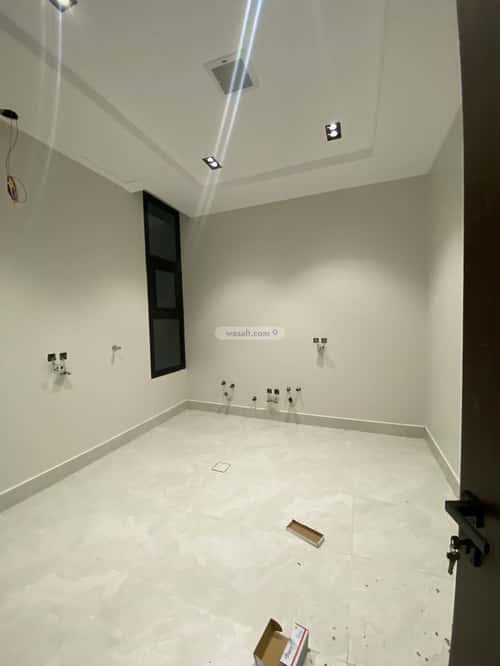 5 bedroom apartment in Granada 7