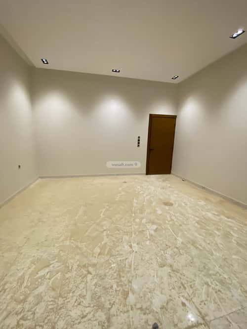 4 bedroom apartment in Al Khaleej 5