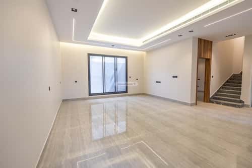 5 bedroom villa in Al Aridh 4